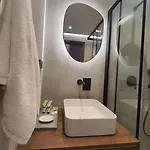 Koloniale Loft House Διαμέρισμα *