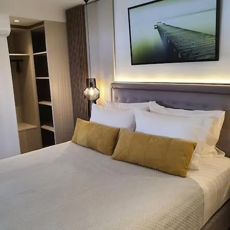 Апартаменти Koloniale Loft House